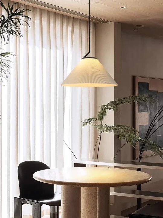 Nordic-plisowane-kremowe-wiat-o-wisiorek-LED-do-salonu-kuchnia-yrandol-do-restauracji-Loft-wisz-ca.jpg_ (4).webp