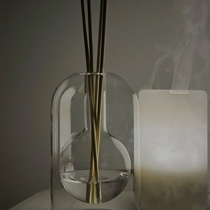 Japo-ska-butelka-olejku-aromaterapeutycznego-proste-szk-o-pojemnik-do-przechowywania-perfum-dyfuzor-do-aromaterapii-butelka.jpg_ (2).jpg